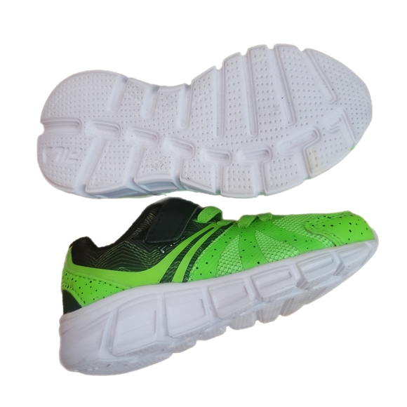 Fila Kids Green Sneakers for boy Size:7 - Picture 3 of 3